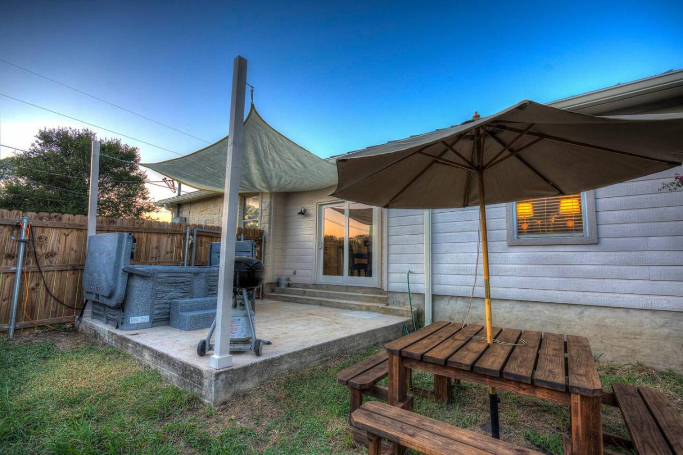 The Lodge At Little Ranches Central Sleeps 26 Wimberley Ngoại thất bức ảnh