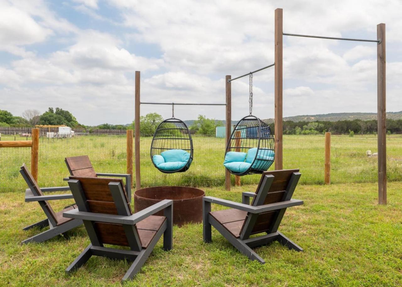 The Lodge At Little Ranches Central Sleeps 26 Wimberley Ngoại thất bức ảnh